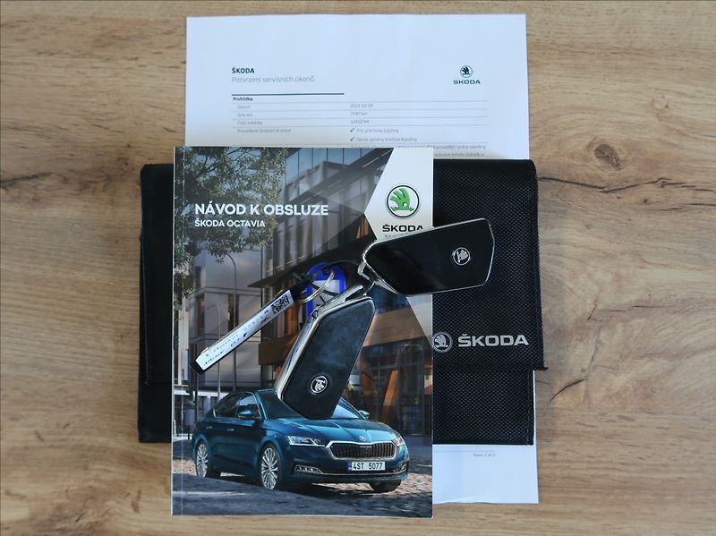 Škoda Octavia 2,0 TDi,1majČR,serv.kn.,DPH - fotka 23 z 25