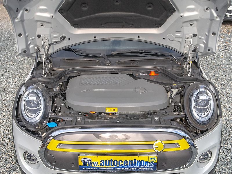 Mini Cooper (2020) ČR SE NAVI H/K – SoH 100% - fotka 61 z 64