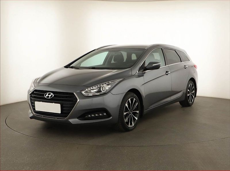 Hyundai i40 (2017) 1.7 CRDi, Serv.kniha, Navi - fotka 2 z 16