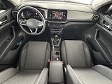 Volkswagen T-Cross (2025) 1,0TSi DSG IQ.LIGHT TAŽNÉ NAVI - náhled 11