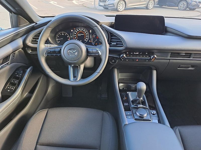 Mazda 3 (2025) 2.5L e-SKYACTIV G 103 kW - fotka 15 z 18