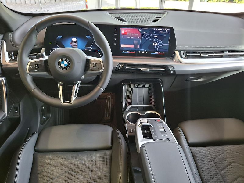 BMW X1 sDrive20i M-sport - fotka 9 z 24