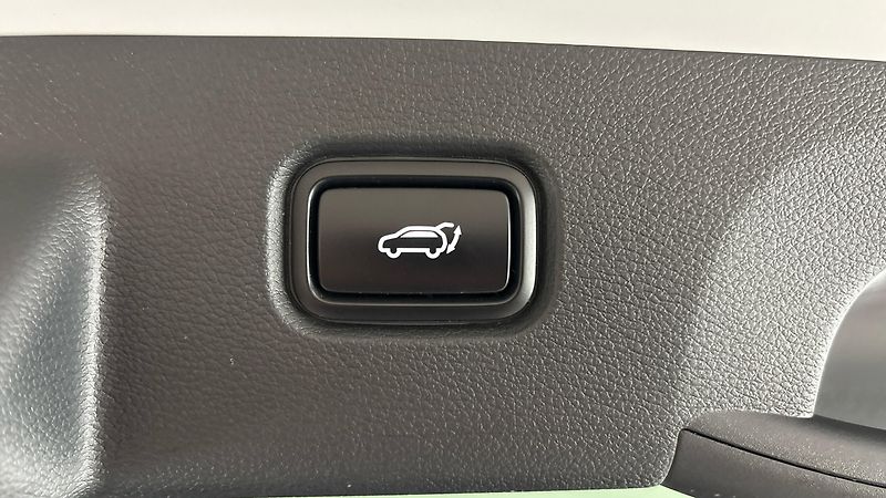 Kia Sportage 1.6 T-GDI Hybrid AUT 4x4 Top - fotka 20 z 31