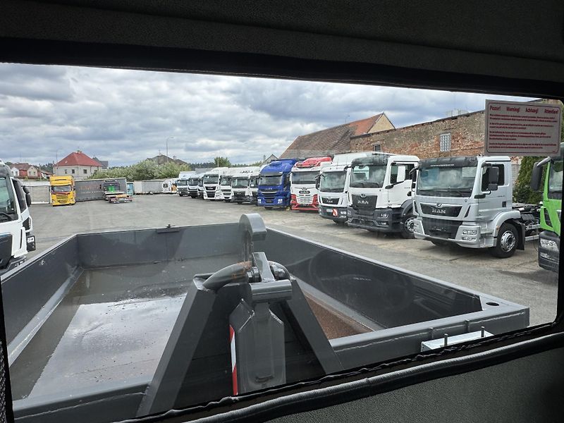 DAF LF (2015) 55.220* 11,99T*NOVÝ CHARVÁT 8T - fotka 18 z 29