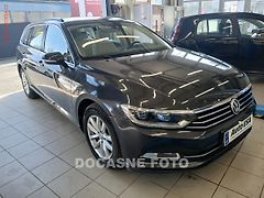 Volkswagen Passat (2019) 1.6 TDi, AT, navi, LED - fotografie inzerátu