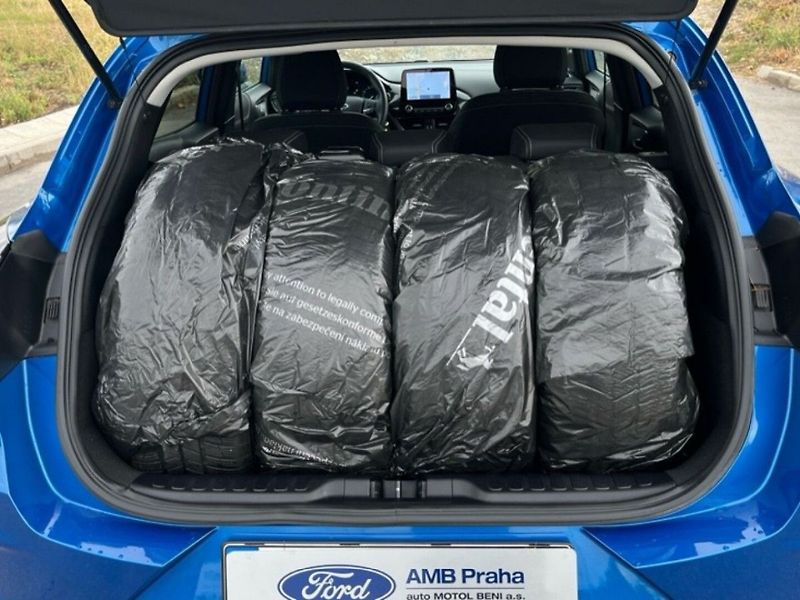 Ford Puma 1,0ECOBOOST,92KW,CZ,1.MAJ - fotka 7 z 18