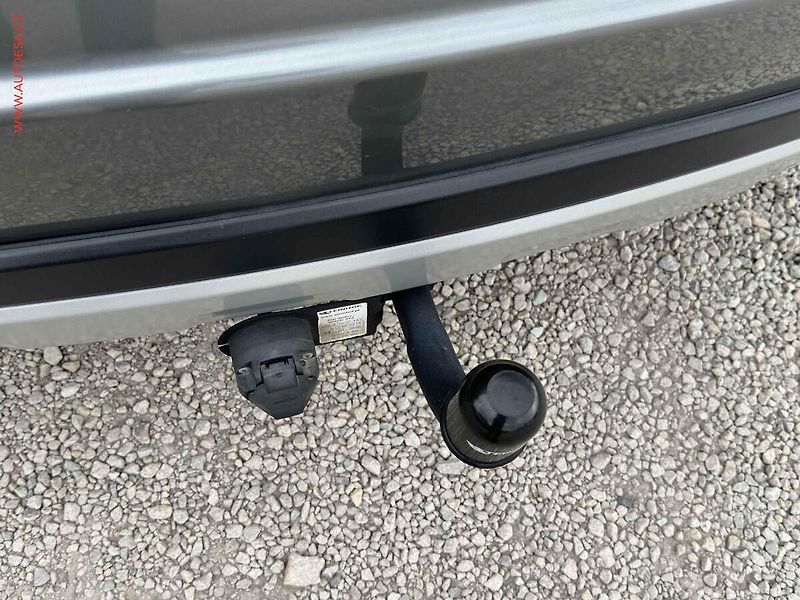 Suzuki SX4 (2012) 1.6 VVTi 4x4, 1.maj,ČR, AC - fotka 17 z 19