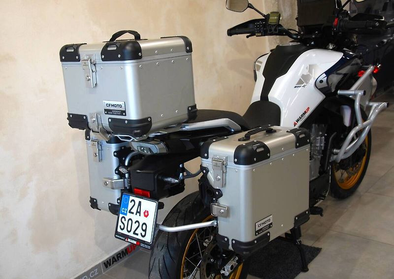 CFMOTO 800 MT (2024) 800MT Explore - DPH, po 1. maj - fotka 4 z 20