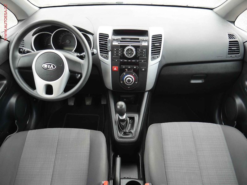 Kia Venga (2011) 1.4CVVT, 2.maj,ČR, servis - fotka 8 z 13