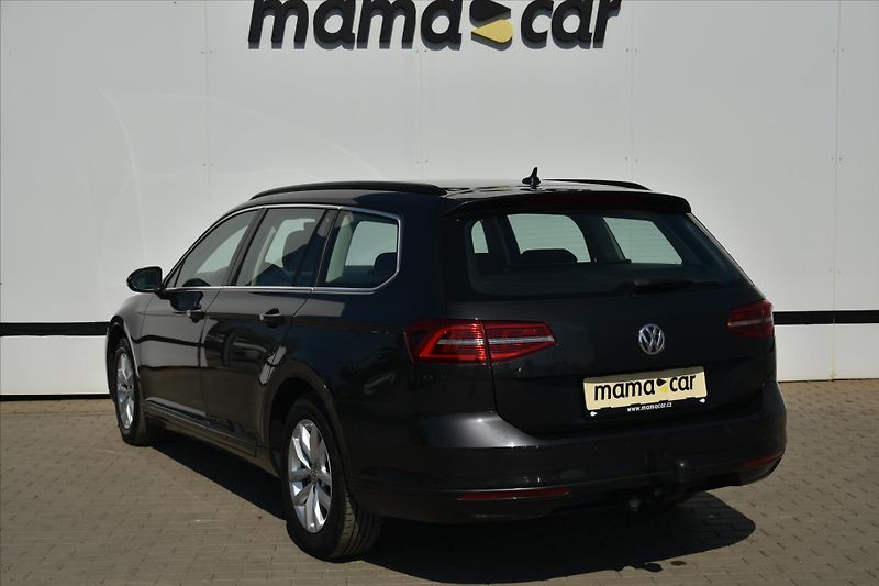 Volkswagen Passat 1.6 TDI LED NAVIGACE TAŽNÉ - fotka 5 z 28