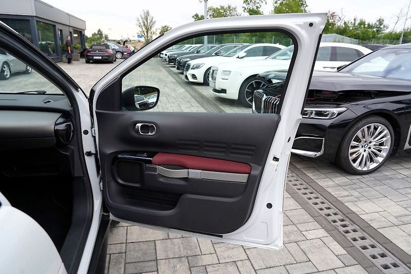 Citroën C4 1.6 BlueHDi, automat/Al./klima - fotka 18 z 36