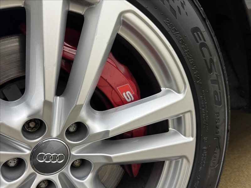Audi SQ7 4,0 V8 MATRIX BOSE DPH 360° CZ - fotka 47 z 52