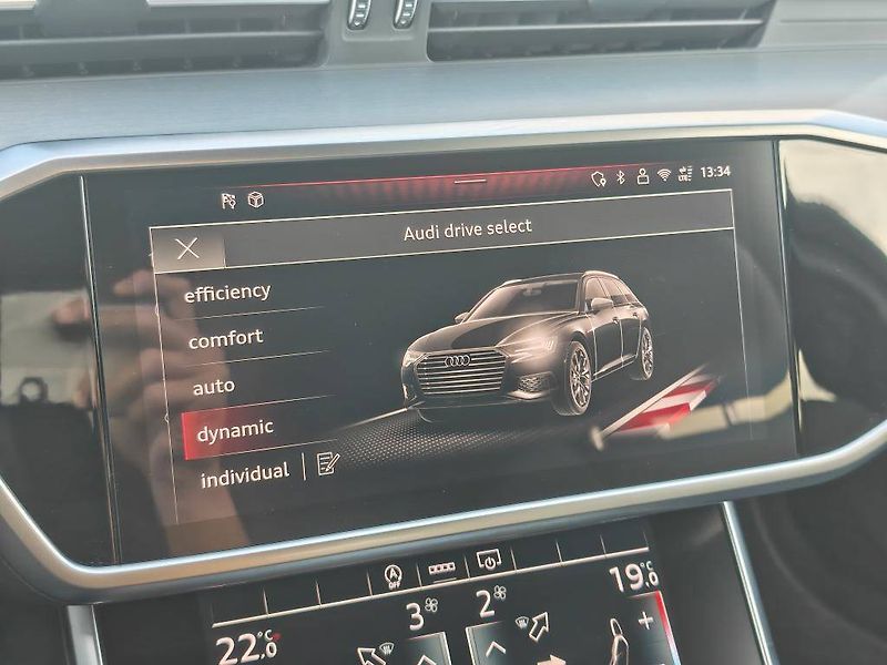 Audi A6 40 Sline ST7 2,0TDI - fotka 19 z 27