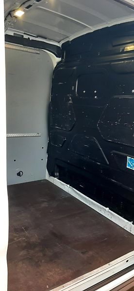 Ford Transit (2016) L3H2 2.2 TDCi, 114 kW (155 k) - fotka 13 z 16