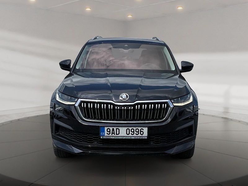 Škoda Kodiaq (2022) L&K 2.0TDI 147kW DSG 4x4 TAŽNÉ - fotka 2 z 11