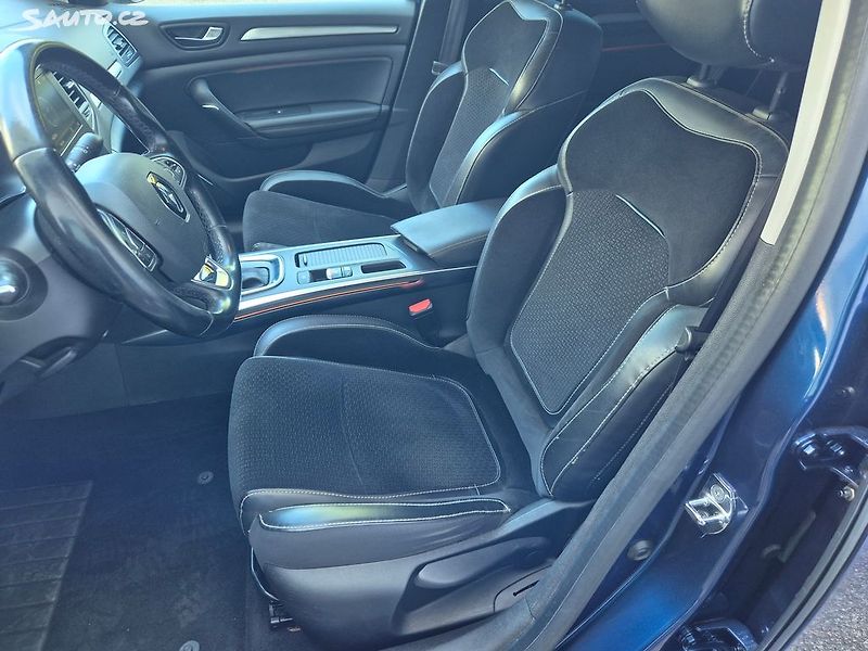 Renault Mégane (2017) 1.2i Automat 97Kw - fotka 18 z 29