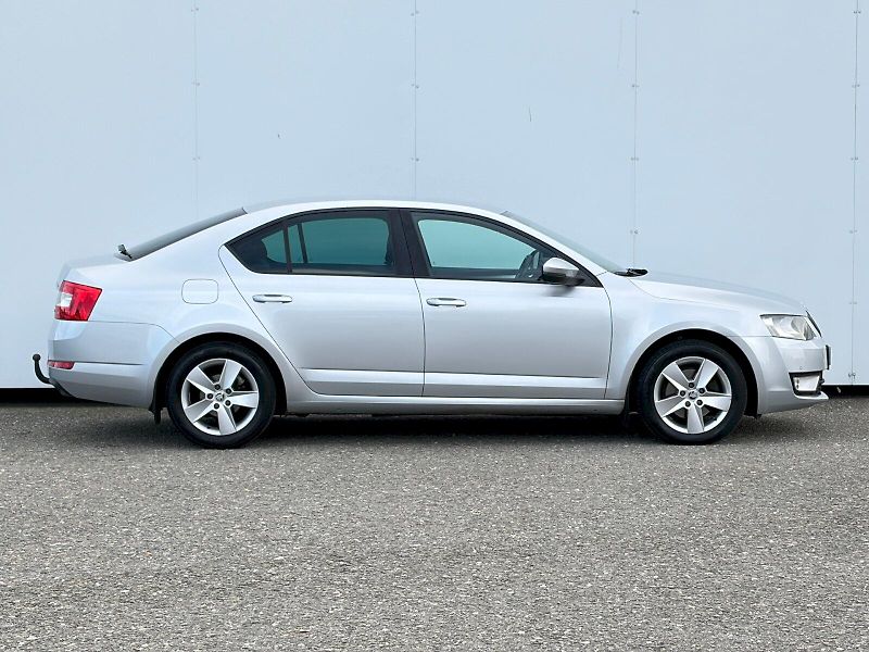 Škoda Octavia (2017) 2.0 TDI / 110kW / ELEGANCE - fotka 8 z 32