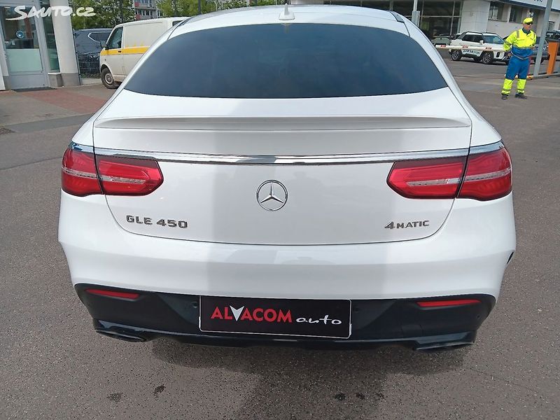 Mercedes-Benz GLE COUPE 450 AMG 3.0 270kW - fotka 7 z 36