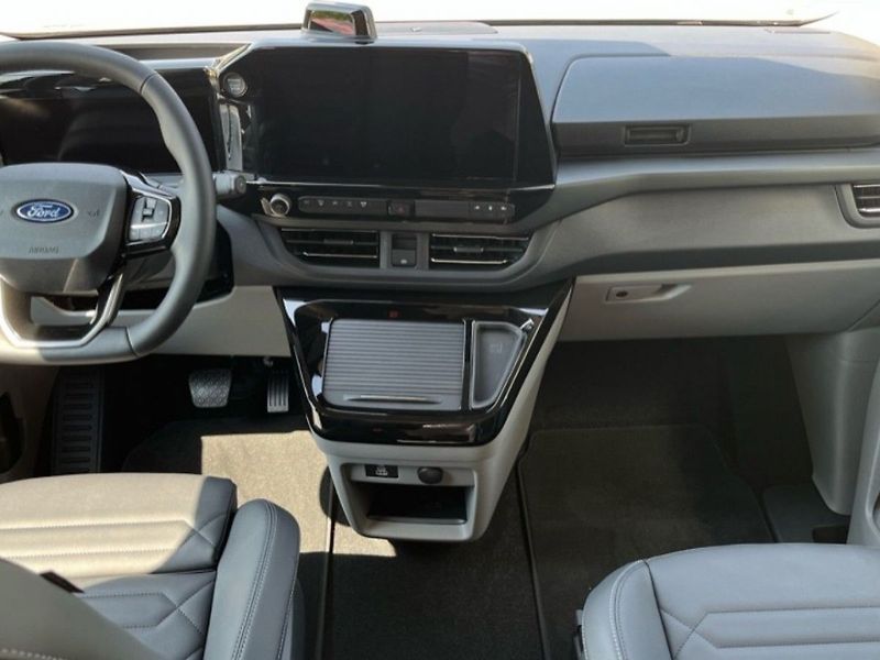 Ford Tourneo Custom 2.0D,125KW, CZ, DPH,1. MAJ - fotka 8 z 29