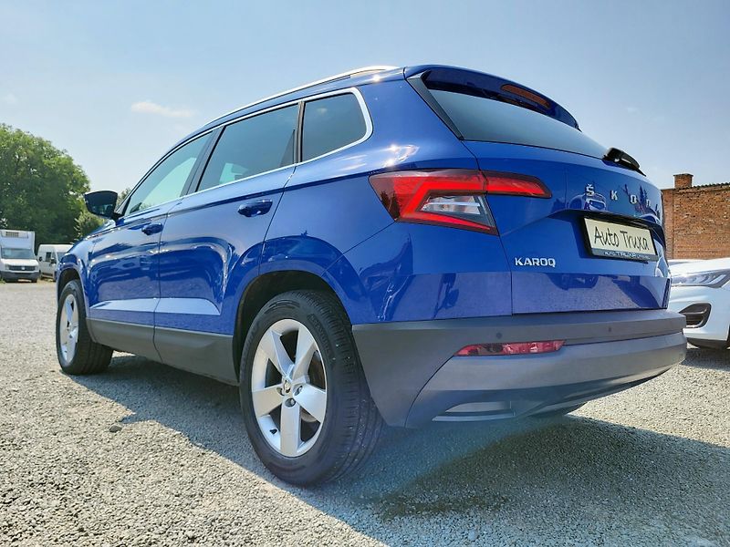 Škoda Karoq 2.0 TDi 110kW DSG 4x4 STYLE - fotka 38 z 48
