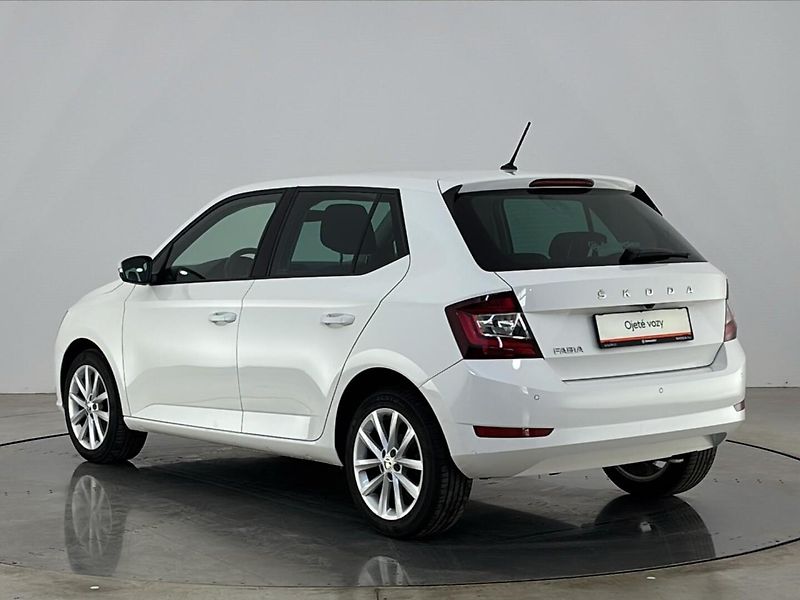 Škoda Fabia Style - fotka 15 z 28