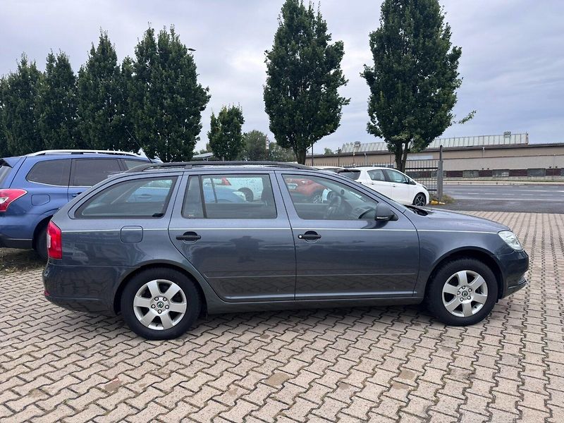 Škoda Octavia (2010) 1,4 TSI 90 KW TAŽNÉ KOLA - fotka 6 z 50