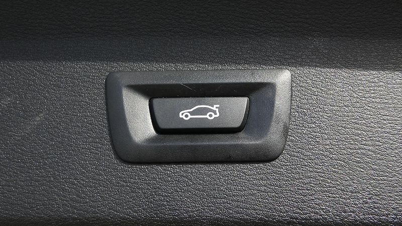 BMW X1 s Drive18d - fotka 22 z 24