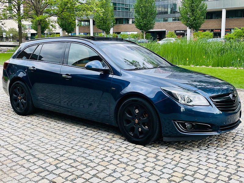 Opel Insignia 2.0CDTi 4x4 AUTOMAT SERVISKA - fotka 10 z 53