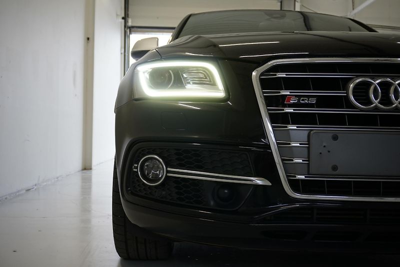 Audi SQ5 3.0TDI 313PS QUATTRO AUZTOMAT - fotka 4 z 28
