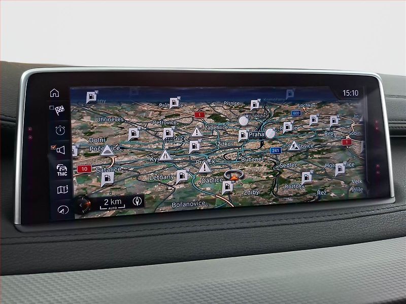 BMW X6 (2016) M Paket xDrive40d - fotka 13 z 24