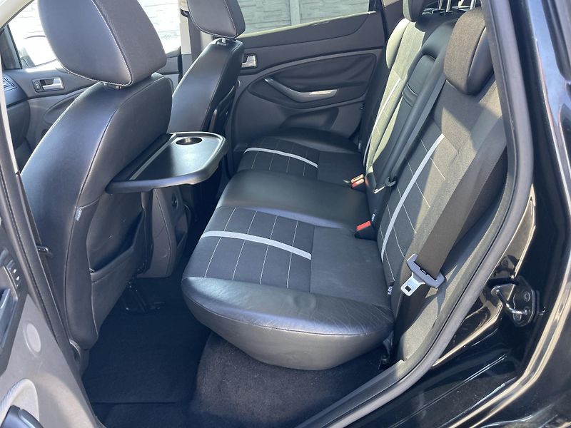 Ford Kuga 2.0TDC-i 4x4 135PS TITANIUM!!! - fotka 111 z 189