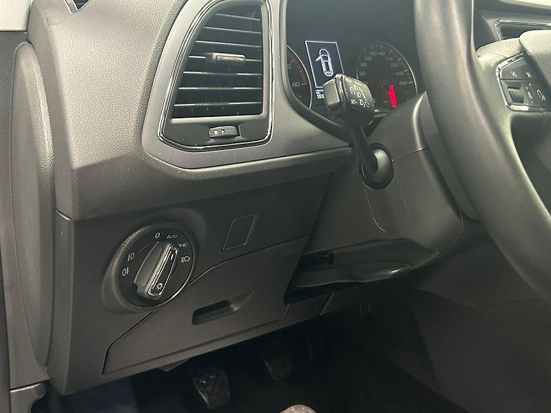 Seat Leon (2020) 1.5 TGI MAN 2020 záruka 1R - fotka 16 z 55