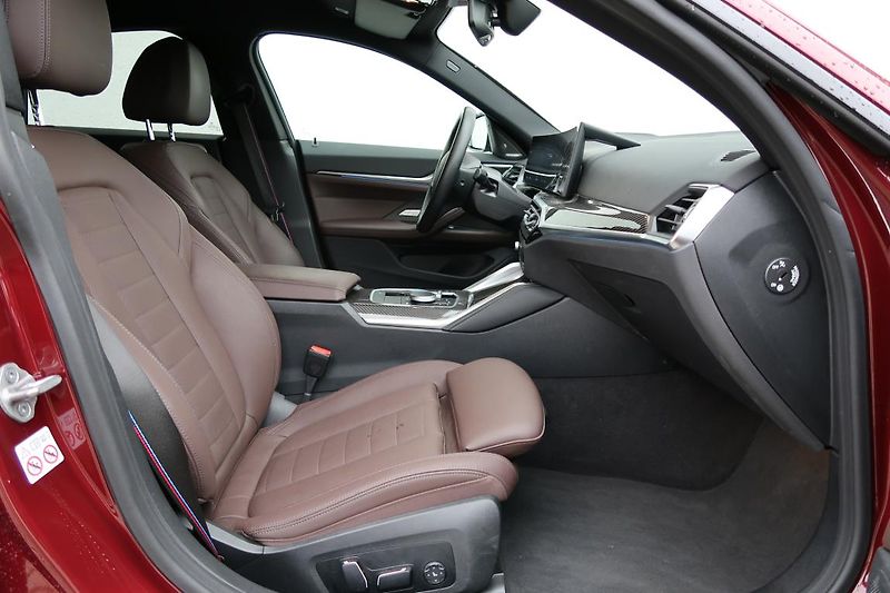 BMW i4 M50 xDrive - fotka 12 z 15