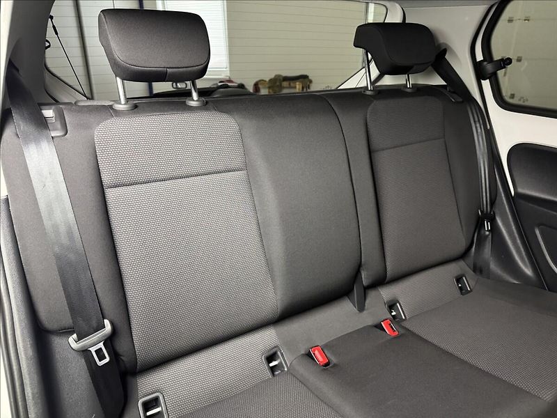 Škoda Citigo 61kW iV Best of LED PDC - fotka 16 z 40
