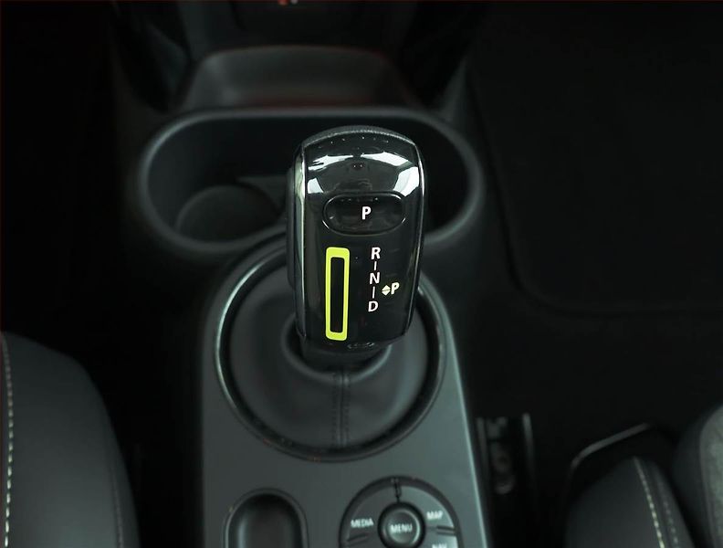 Mini Ostatní (2022) Cooper SE 32 kWh, SoH 95% - fotka 13 z 18