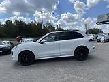Porsche Cayenne (2015) Porsche Cayenne 2015 - náhled 3