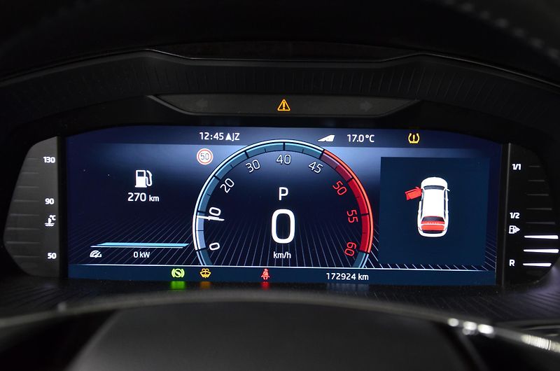 Škoda Superb (2022) 2.0TDI 147kW 4x4 L&K DSG kombi - fotka 15 z 26