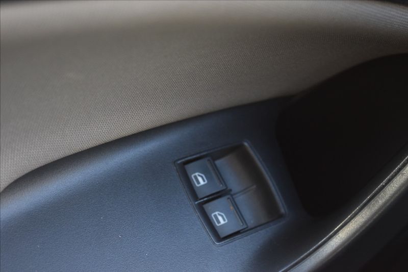 Seat Ibiza 1,6 d 77KW NOVÝ OLEJ+FILTR ALU - fotka 20 z 34