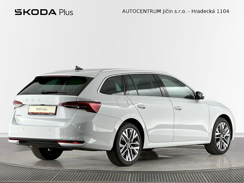 Škoda Octavia (2025) Combi 1.5TSI 110kW Exclusive S - fotka 2 z 34