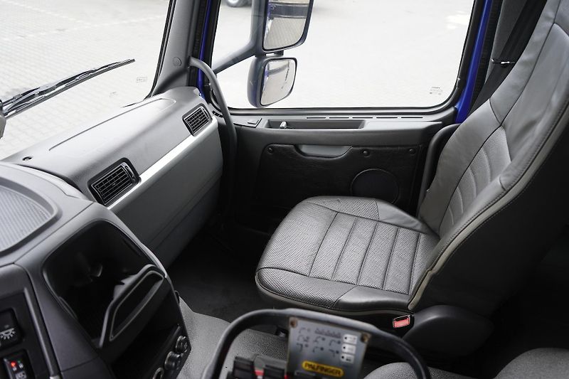 Volvo FM (2011) 420 / 6 X 2 / SKRZYNIOWY + HDS - fotka 44 z 50