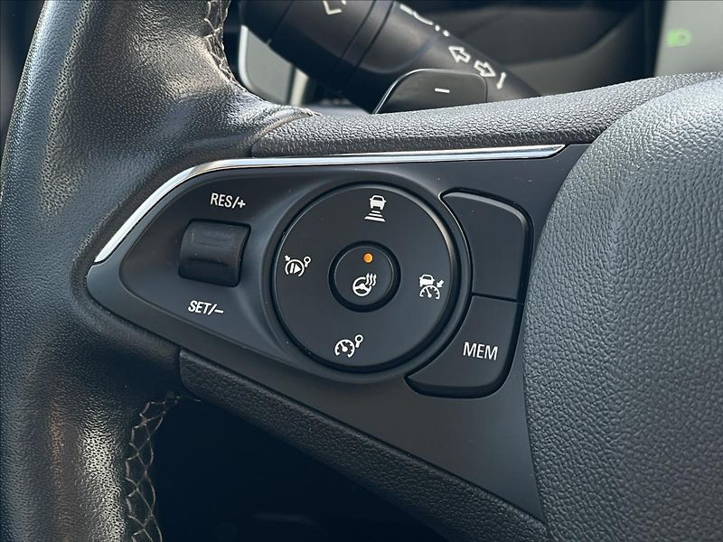 Opel Grandland 1,5 CDTI AT8 GS Line NAVI+PDC - fotka 9 z 24