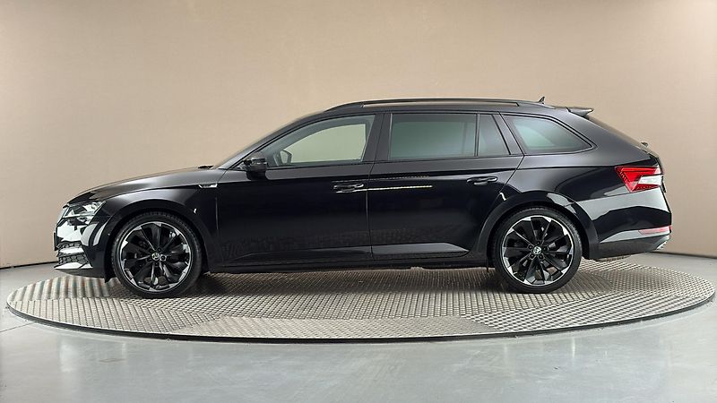 Škoda Superb 2.0 TDI DSG 4x4 Sportline Comb - fotka 4 z 28