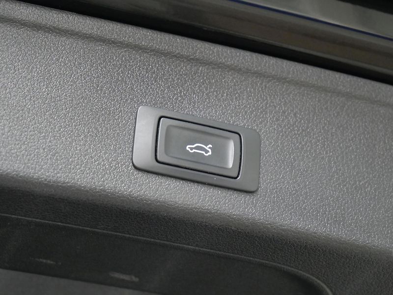 Audi A4 - fotka 27 z 27
