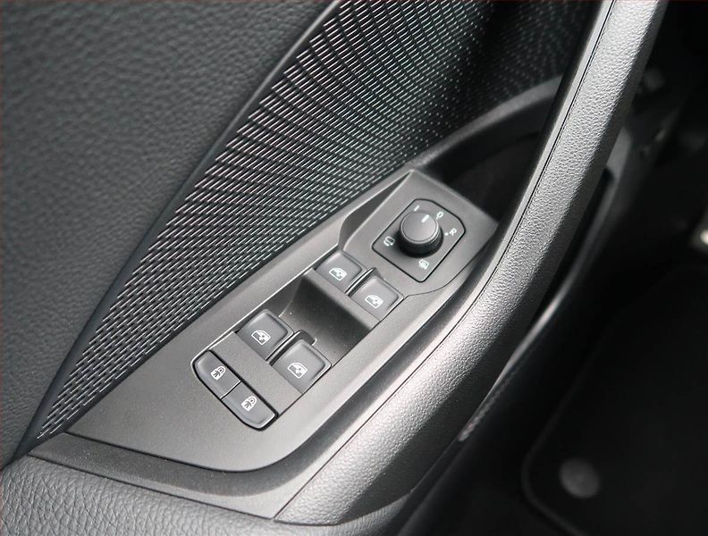 Škoda Octavia (2024) RS 2.0 TSI - fotka 15 z 15