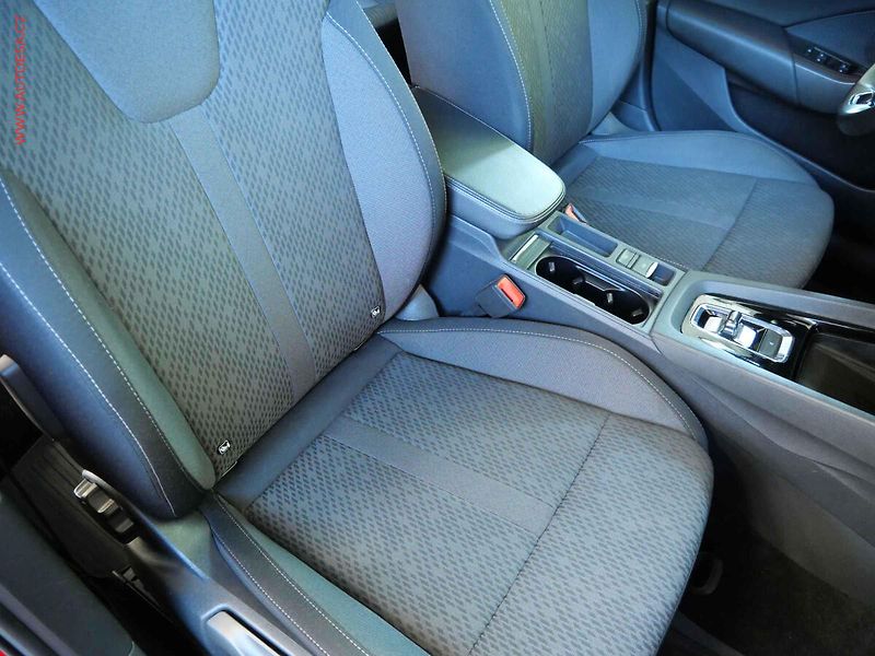 Škoda Octavia (2022) 2.0TDi, ČR, Style, DSG, LED - fotka 11 z 23