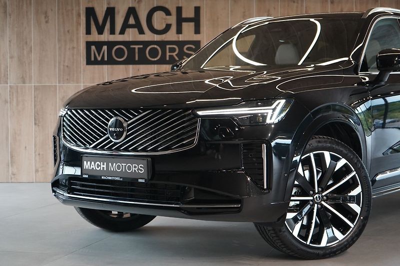 Volvo XC90 B5 PLUS Bright, Vzduch, 360° - fotka 2 z 50
