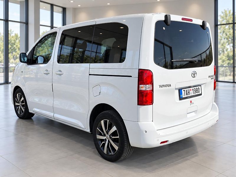 Toyota ProAce Verso (2018) Toyota Proace Verso L0 - fotka 6 z 18