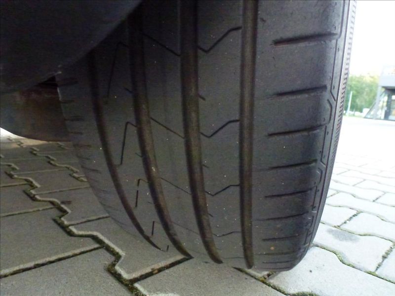 Volkswagen Passat 1,6 TDI Serviska, TOP STAV !!! - fotka 46 z 60
