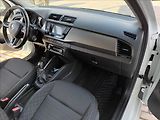 Škoda Fabia 1,2 TSI,81KW,SERVIS,KOLA,VÝHŘE - náhled 27