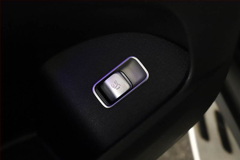 Mercedes-Benz GLE (2020) 53 AMG 4MATIC+ - fotka 12 z 20